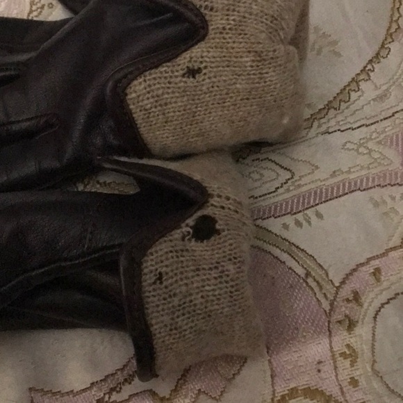 Genuine Leather 100% Wool Lined Gloves - Picture 5 of 5